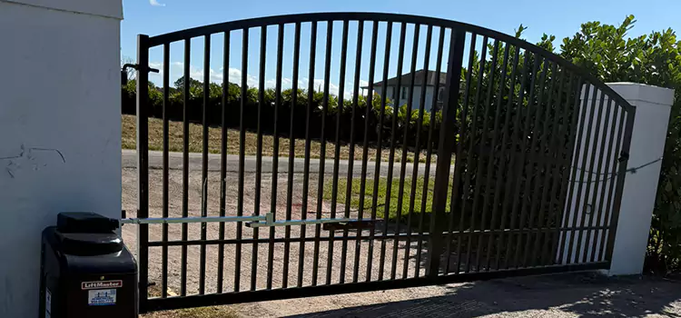 Driveway Fence Repair Altus